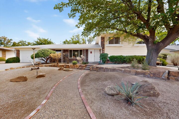 Property Photo:  4612 Downey Street NE  NM 87109 