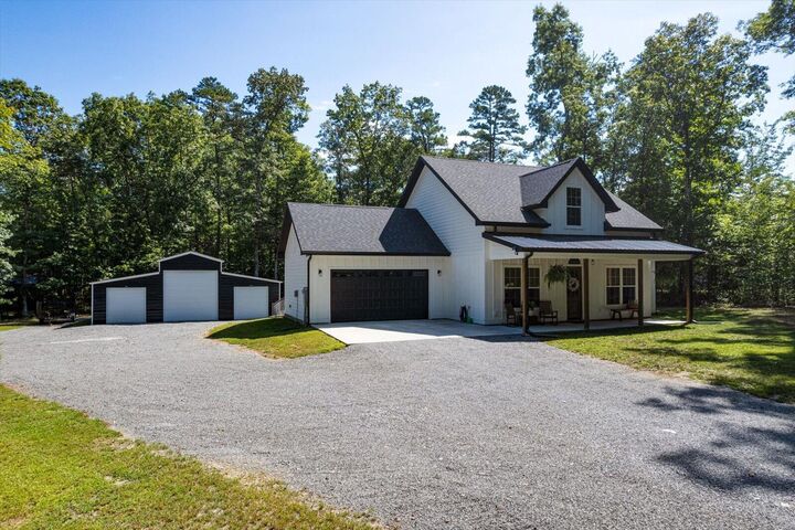 Property Photo:  10370 Tn-150  TN 37374 