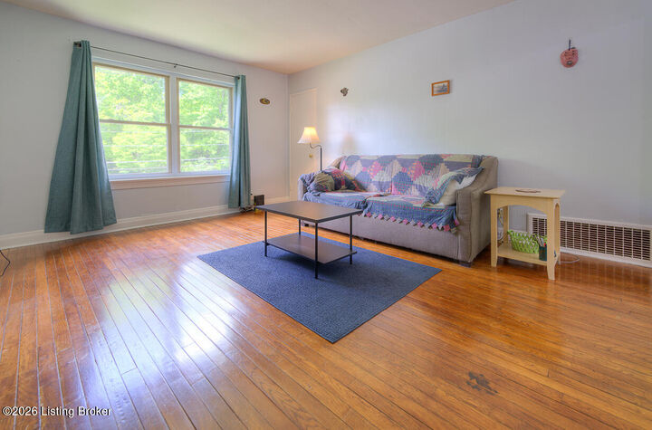 Property Photo:  2316 Grinstead Dr 4  KY 40204 
