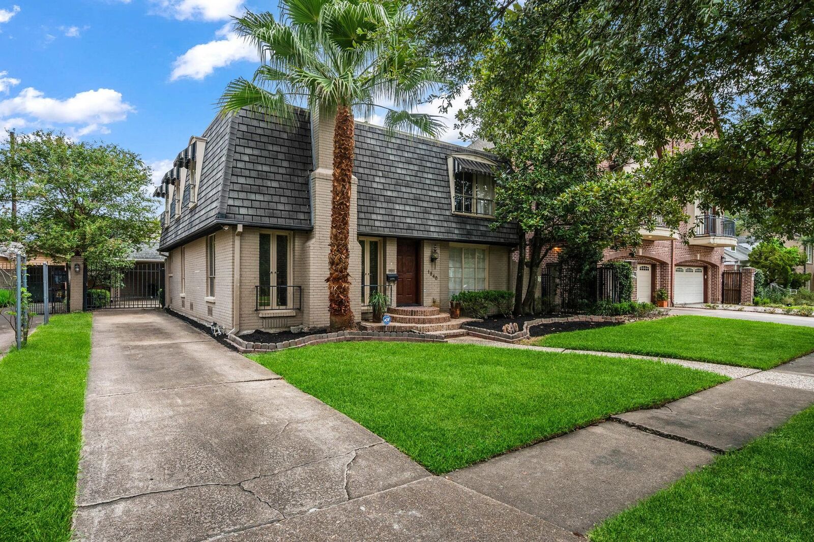 Property Photo:  1840 Norfolk Street  TX 77098 