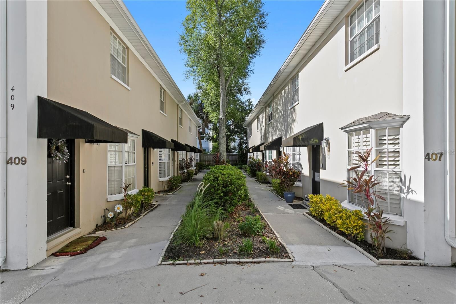 Property Photo:  409 S Audubon Avenue 2  FL 33609 