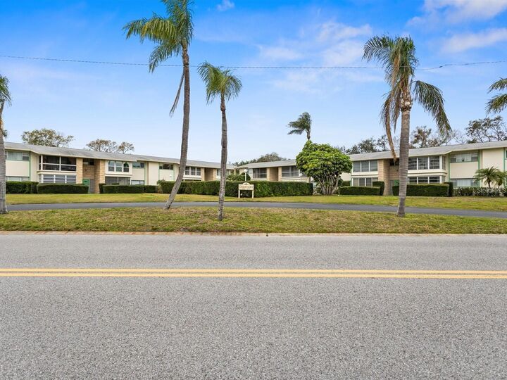 Property Photo:  8301 Bardmoor Boulevard 210  FL 33777 