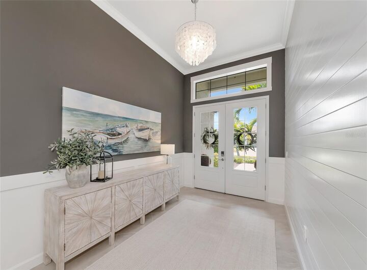 Property Photo: 16203 Tradewind Terrace FL 34211