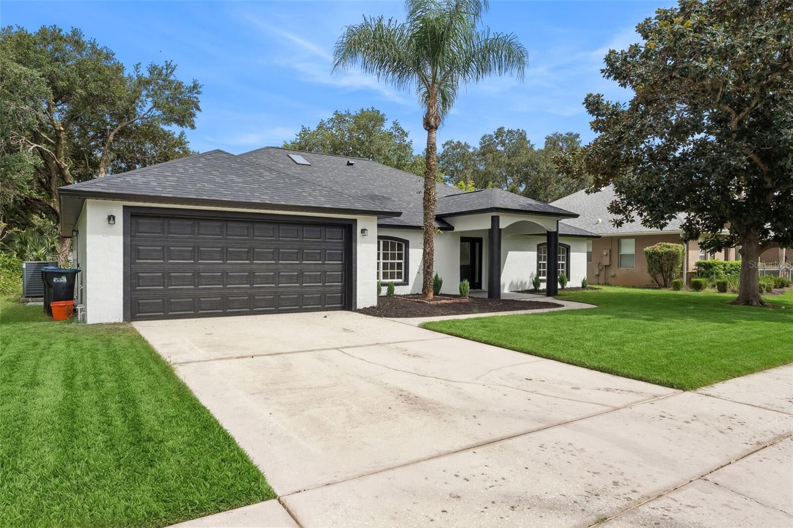 Property Photo:  2829 Bancroft Boulevard  FL 32833 