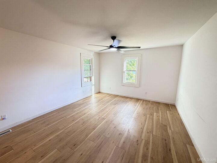 Property Photo:  805 N 5th Street  MI 49849 