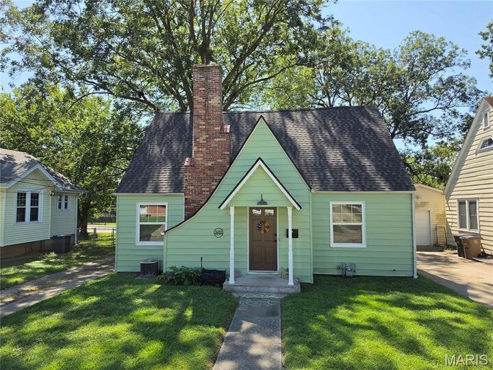 Property Photo:  1465 Rose Street  MO 63701 