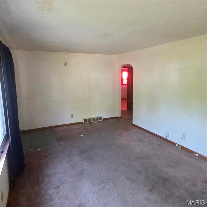 Property Photo: 8568 Ardelia Avenue MO 63114