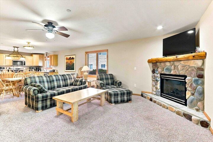 Property Photo:  1828-1 Parkland Dr  WI 54613 