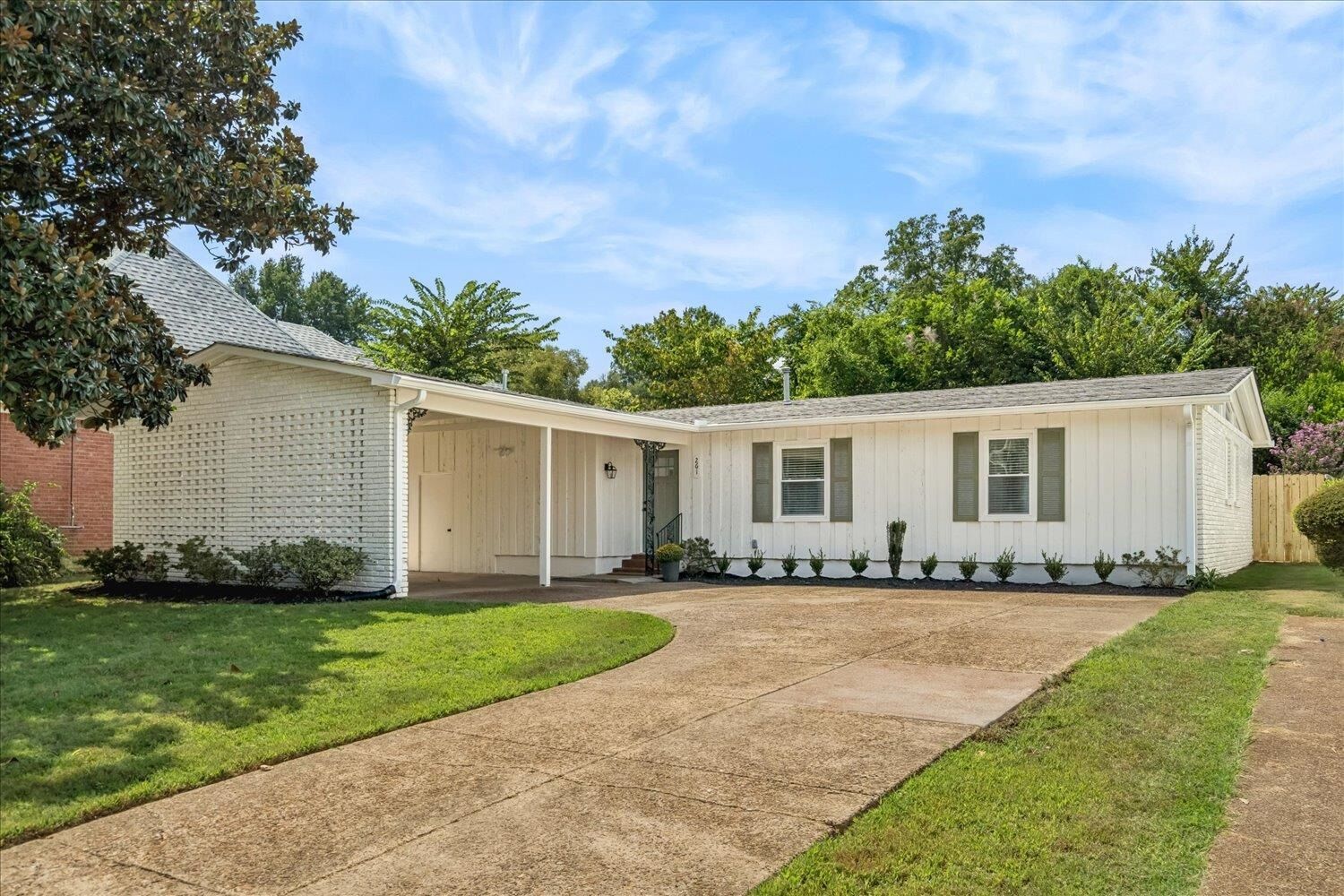 Property Photo:  261 N Yates Rd  TN 38120 