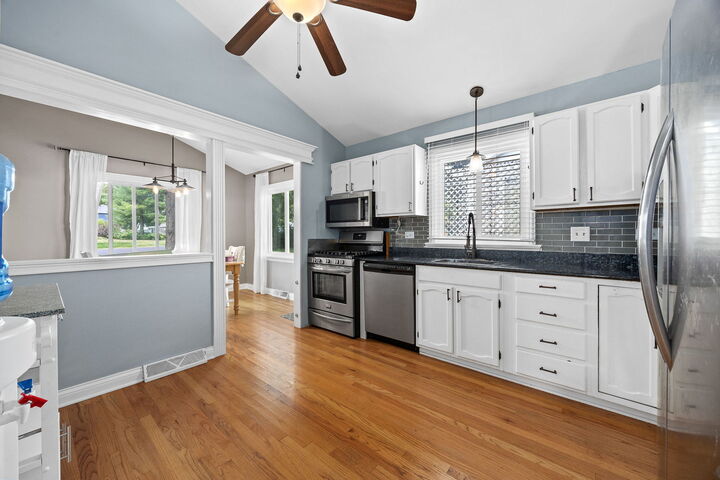 Property Photo:  3S625 Lorraine Avenue  IL 60555 