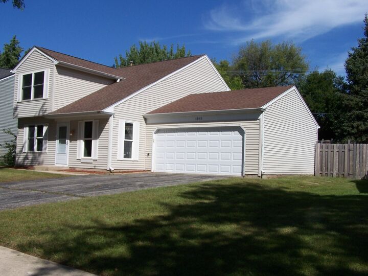 Property Photo:  1105 Meghan Avenue  IL 60102 