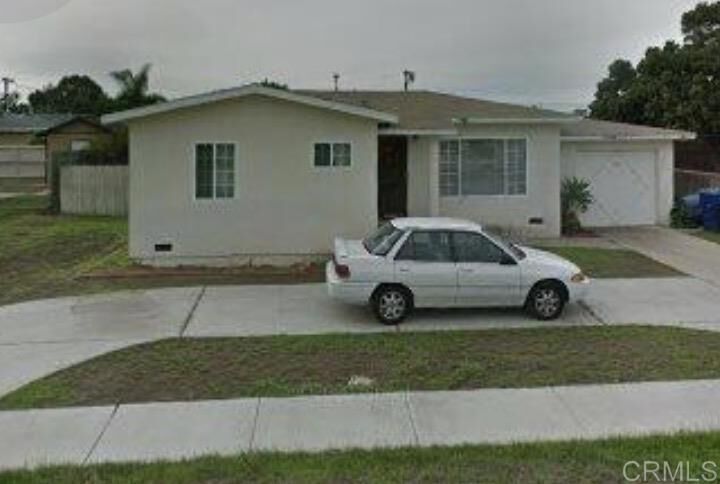 Property Photo: 674 Fig Ave CA 91910