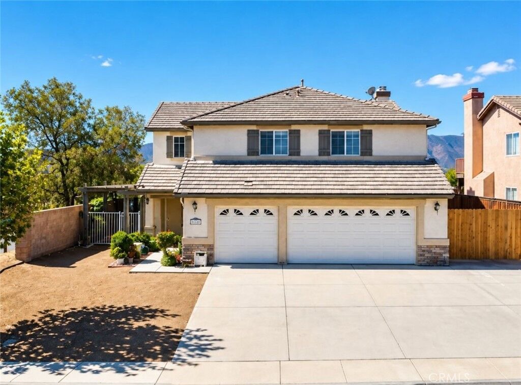 Property Photo:  31685 Canyon Ridge  CA 92532 