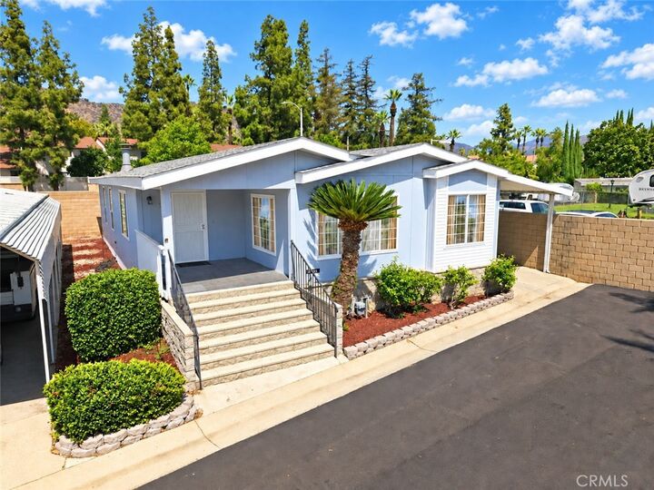 Property Photo:  840 E Foothill 205  CA 91702 
