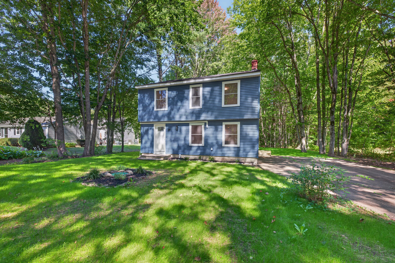 Property Photo:  32 Tall Pines Drive  ME 04072 