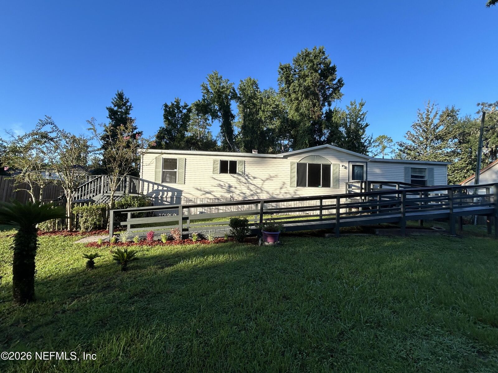 Property Photo:  1150 Floyd Street  FL 32003 