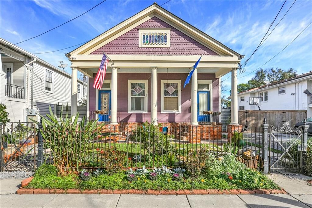 Property Photo: 6035 Tchoupitoulas Street LA 70118