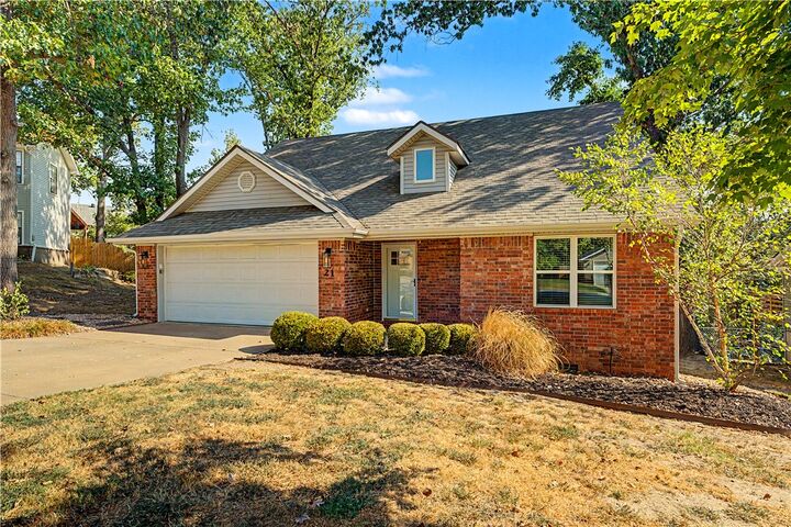 Property Photo:  21 Greenridge Lane  AR 72712 