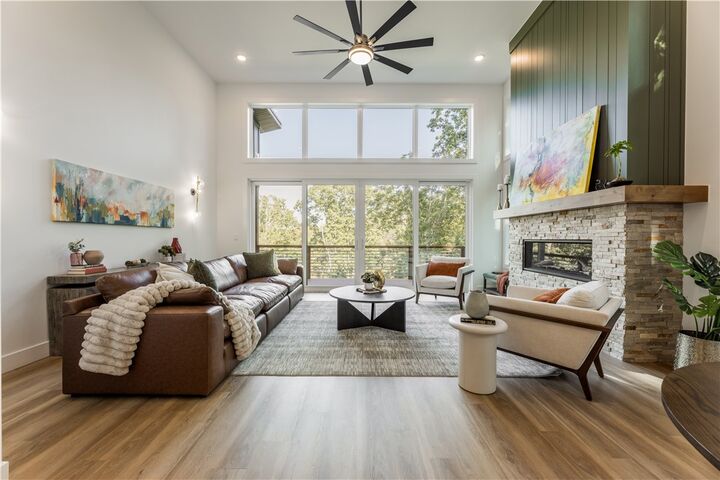 Property Photo:  48 Chatburn Drive  AR 72715 