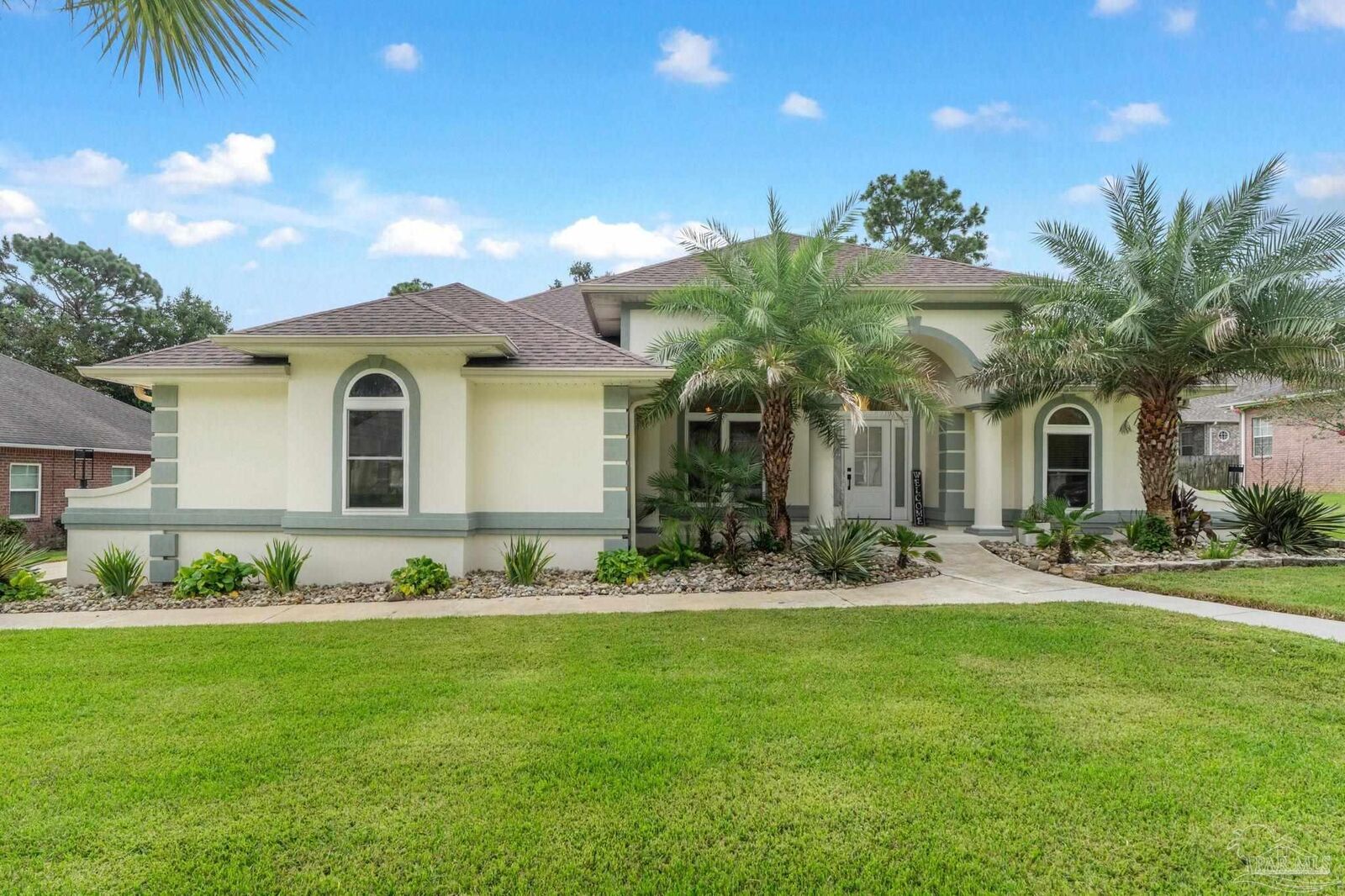 Property Photo: 2005 Cameron Dr FL 32505