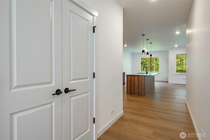 Property Photo:  2956  Cedar View Way  WA 98230 