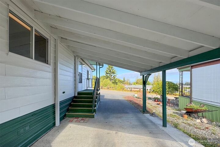 Property Photo:  1448  View Vista Park  WA 98362 