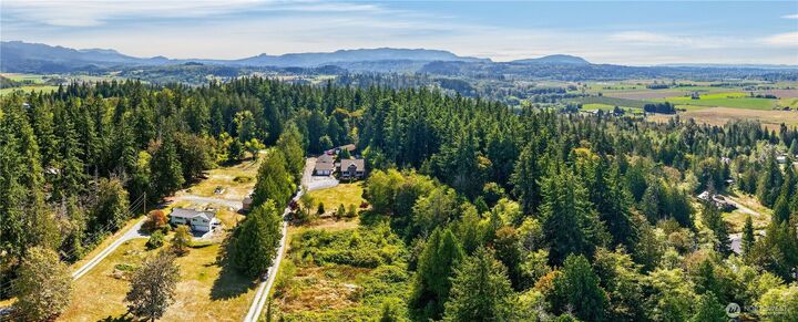 Property Photo: 22904 Bumblebee Lane WA 98273