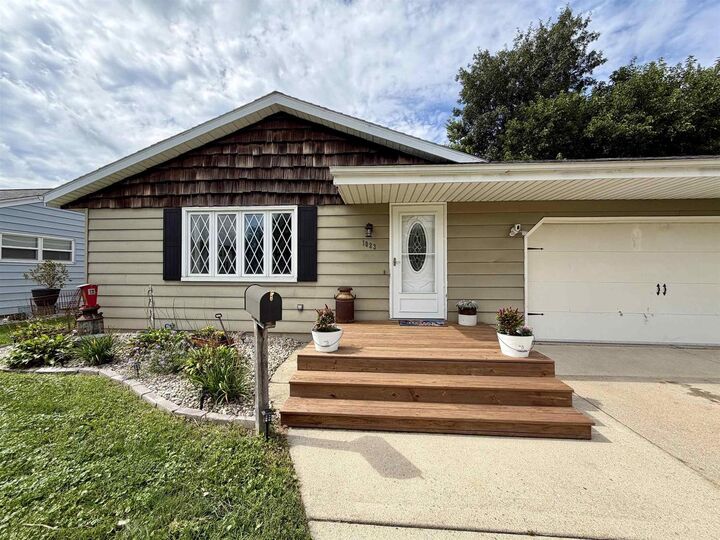 Property Photo:  1023 Milton Avenue  WI 53545 