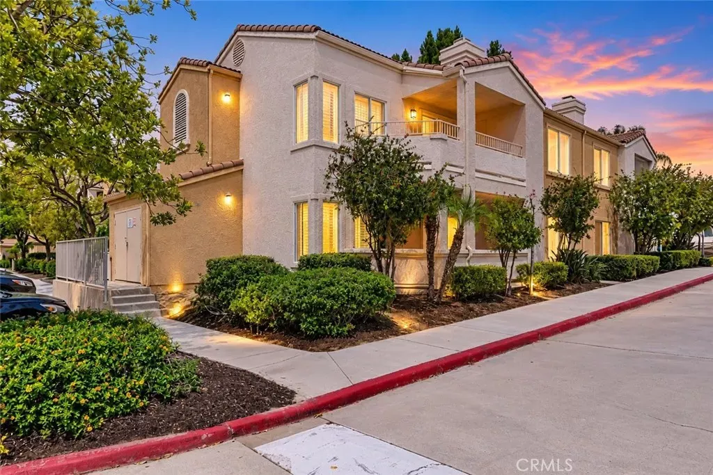 Property Photo:  2325 Del Mar Way 108  CA 92882 