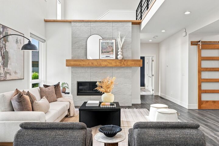 Property Photo: 9406 N K Ct WA 99208