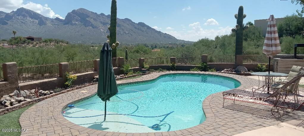 Property Photo:  10660 N Pistachio Avenue  AZ 85737 