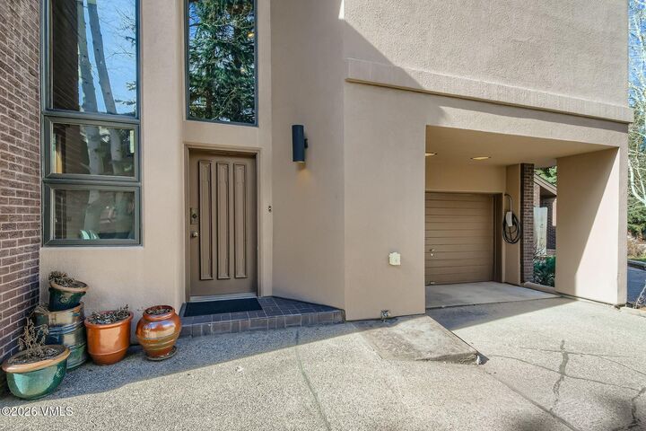 Property Photo:  4966 Juniper Lane B  CO 81657 