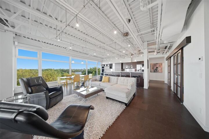 Property Photo:  300 Waterfront Drive  MB R3B 0G5 