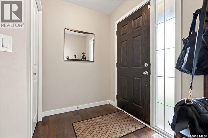 Property Photo:  203 410 Ledingham Way  SK S7V 0C4 