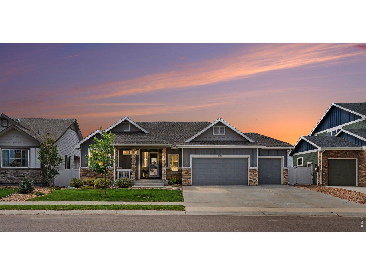 Property Photo:  1761 Vista Point Ln  CO 80550 