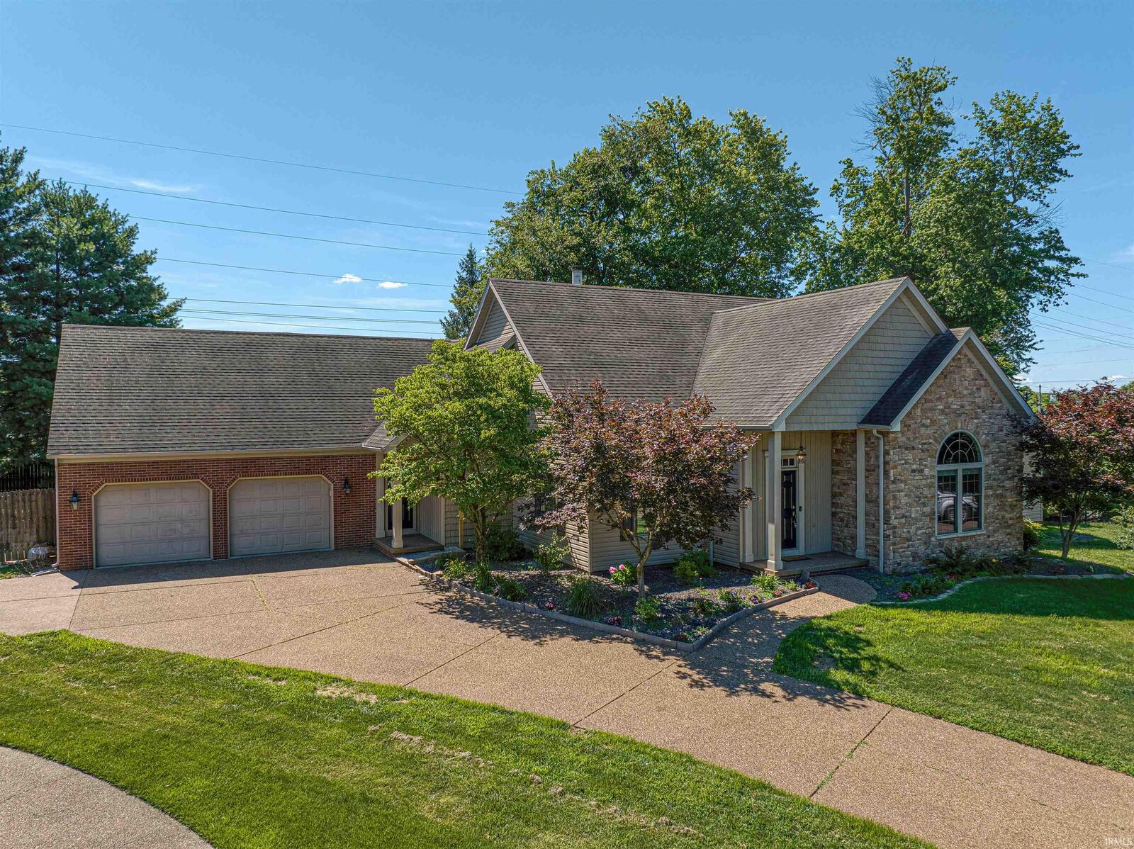 Property Photo:  7533 Chapel Hill Court  IN 47630 