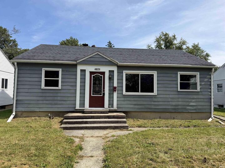 Property Photo: 4821 Weisser Park Avenue IN 46806