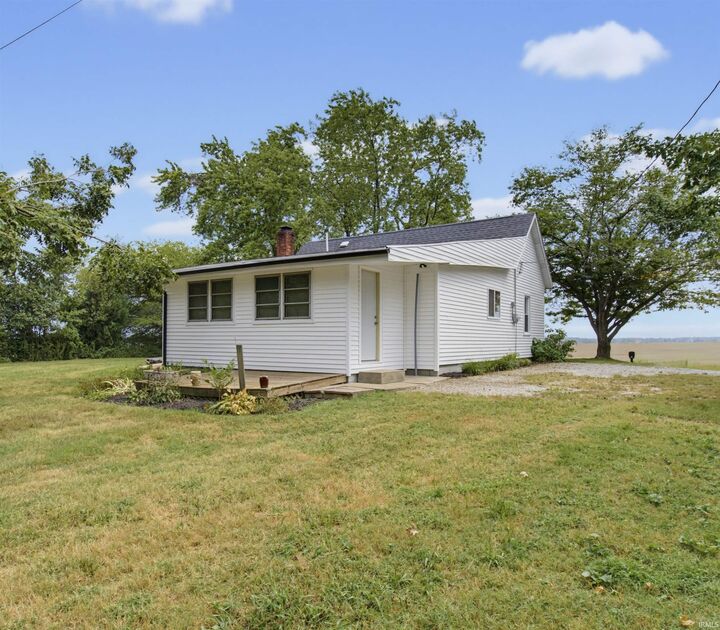 Property Photo:  2880 Oliver Springfield Road  IN 47620-7284 