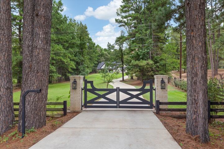 Property Photo: 21414 Fm 449 TX 75605