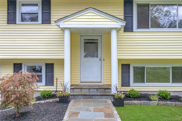 Property Photo:  2743 Springhurst Street  NY 10598 