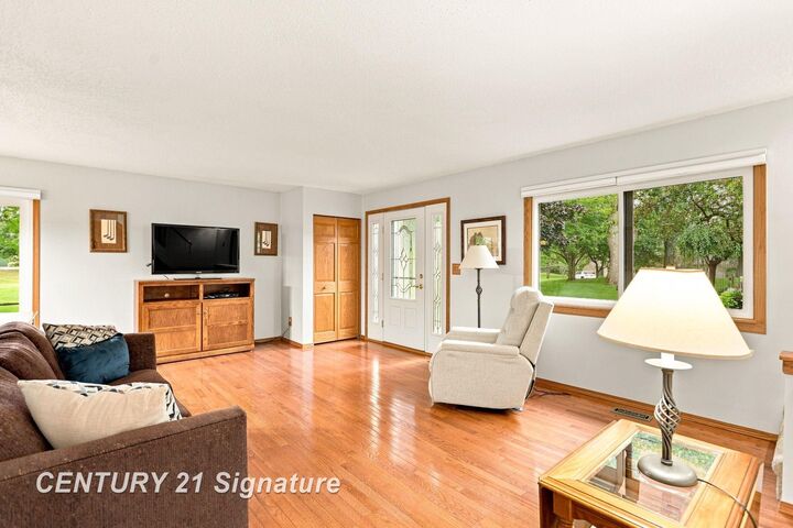 Property Photo:  2357 Bay Woods Court  MI 48706 