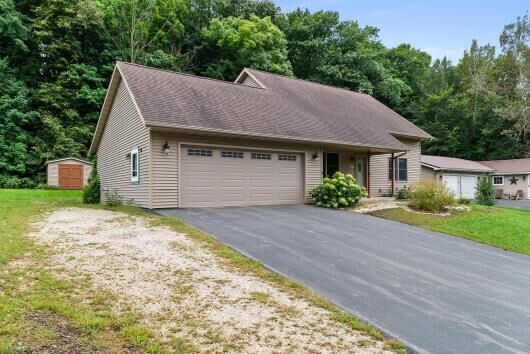 Property Photo:  W5661 Summit Woods Ln  WI 53073 