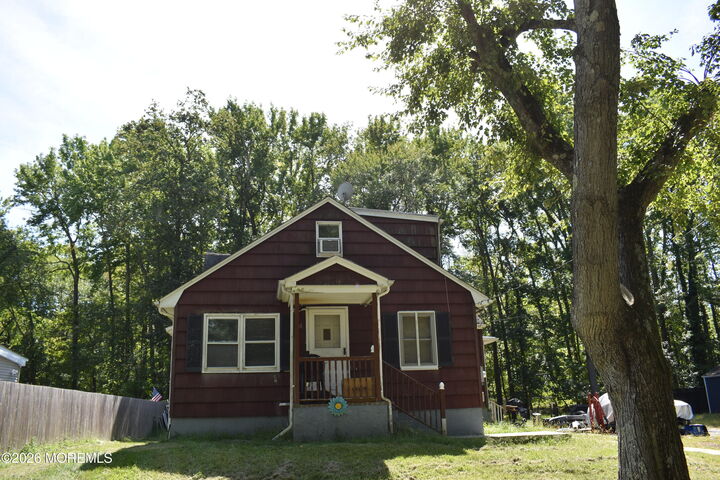 Property Photo:  10 Youmans Avenue  NJ 07724 