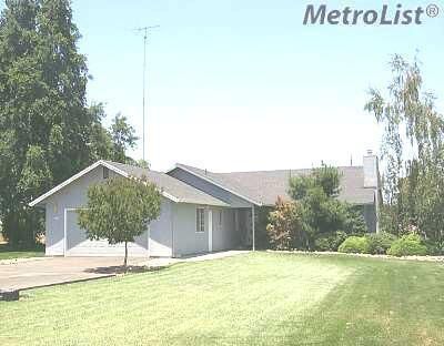 Property Photo:  16400 N Hoerl Road  CA 95240 