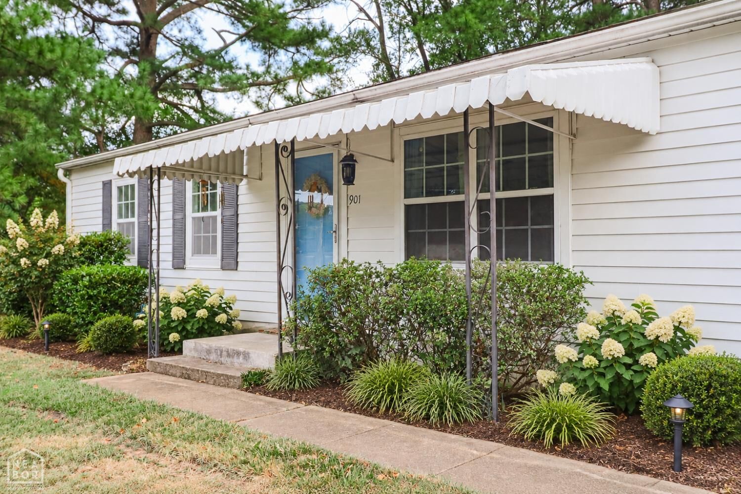 Property Photo:  901 Wesley Court  AR 72401 