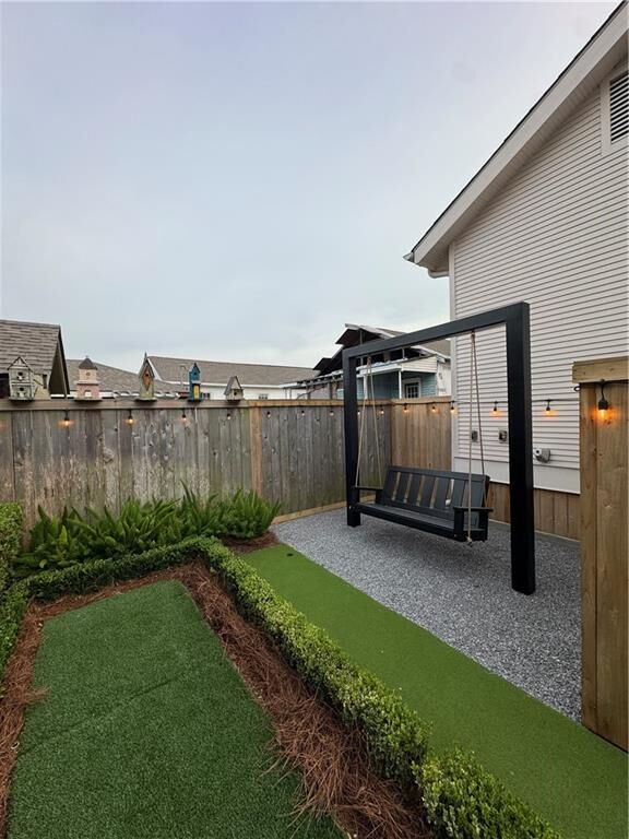 Property Photo: 542 9th Street A LA 70053