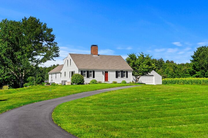 Property Photo: 89 N Pepperell Road NH 03049