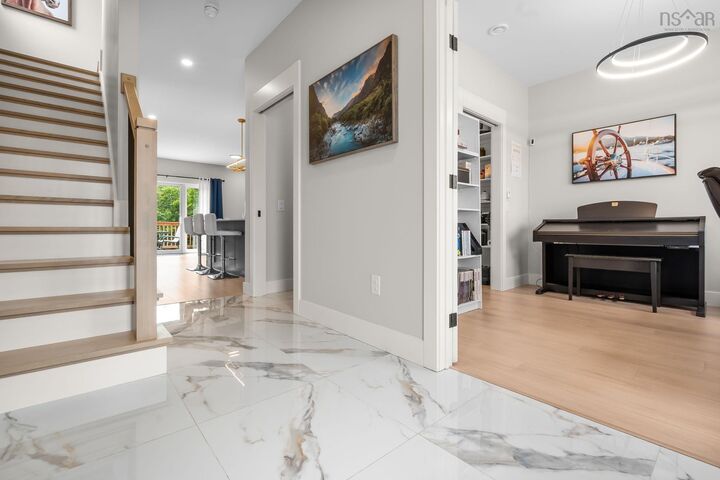 Property Photo:  91 Honeygold Drive  NS B3R 0G3 