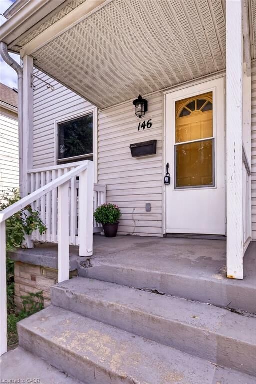 Property Photo: 146 Barnesdale Avenue N ON L8L 6T2