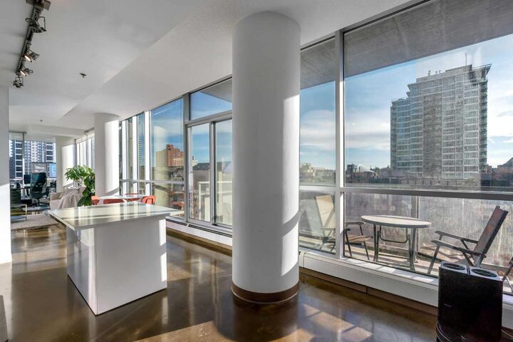 Property Photo:  135 13 Avenue SW 509  AB T2R 0W8 
